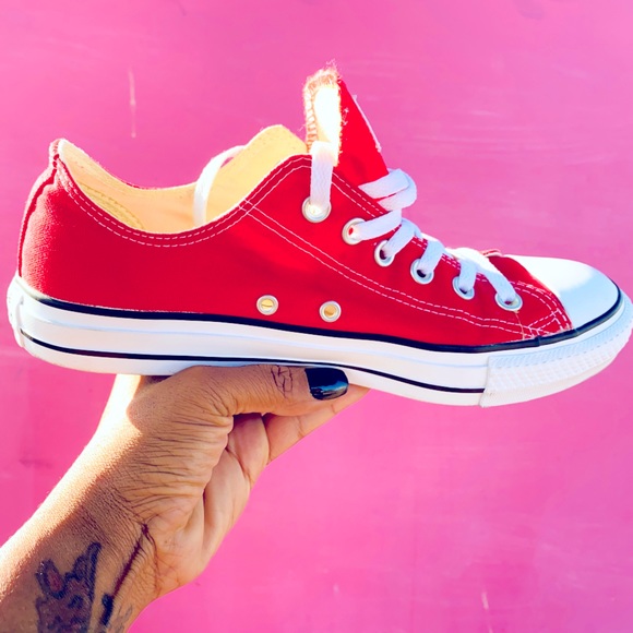 red converse size 9